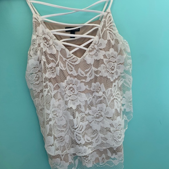 Express white lace tank top - Picture 2 of 4